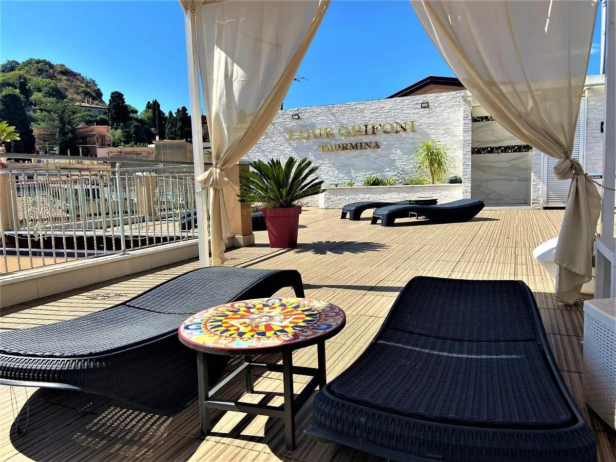 I Due Grifoni Apartments Taormina 0*,