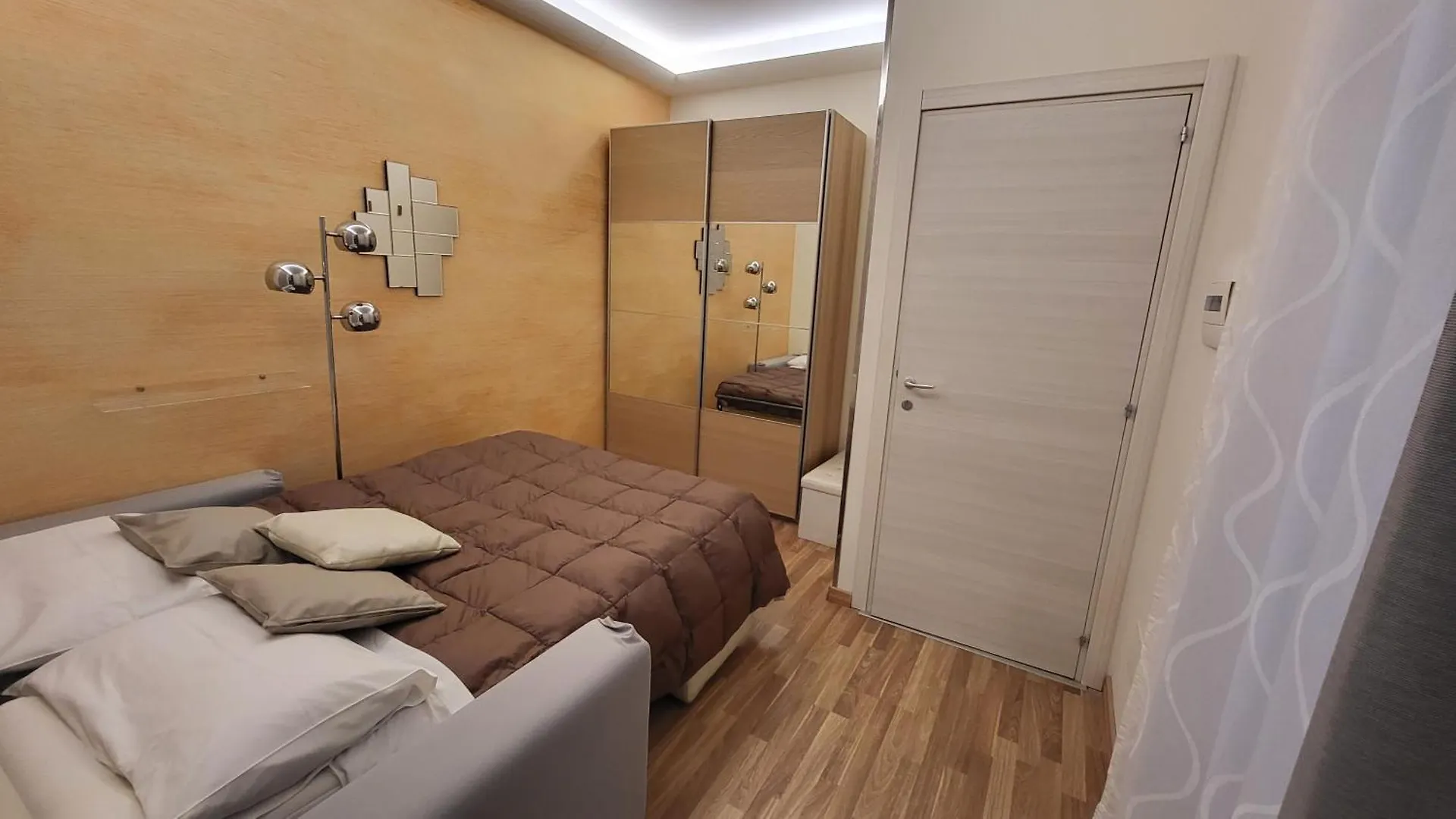 I Due Grifoni Apartments Taormina