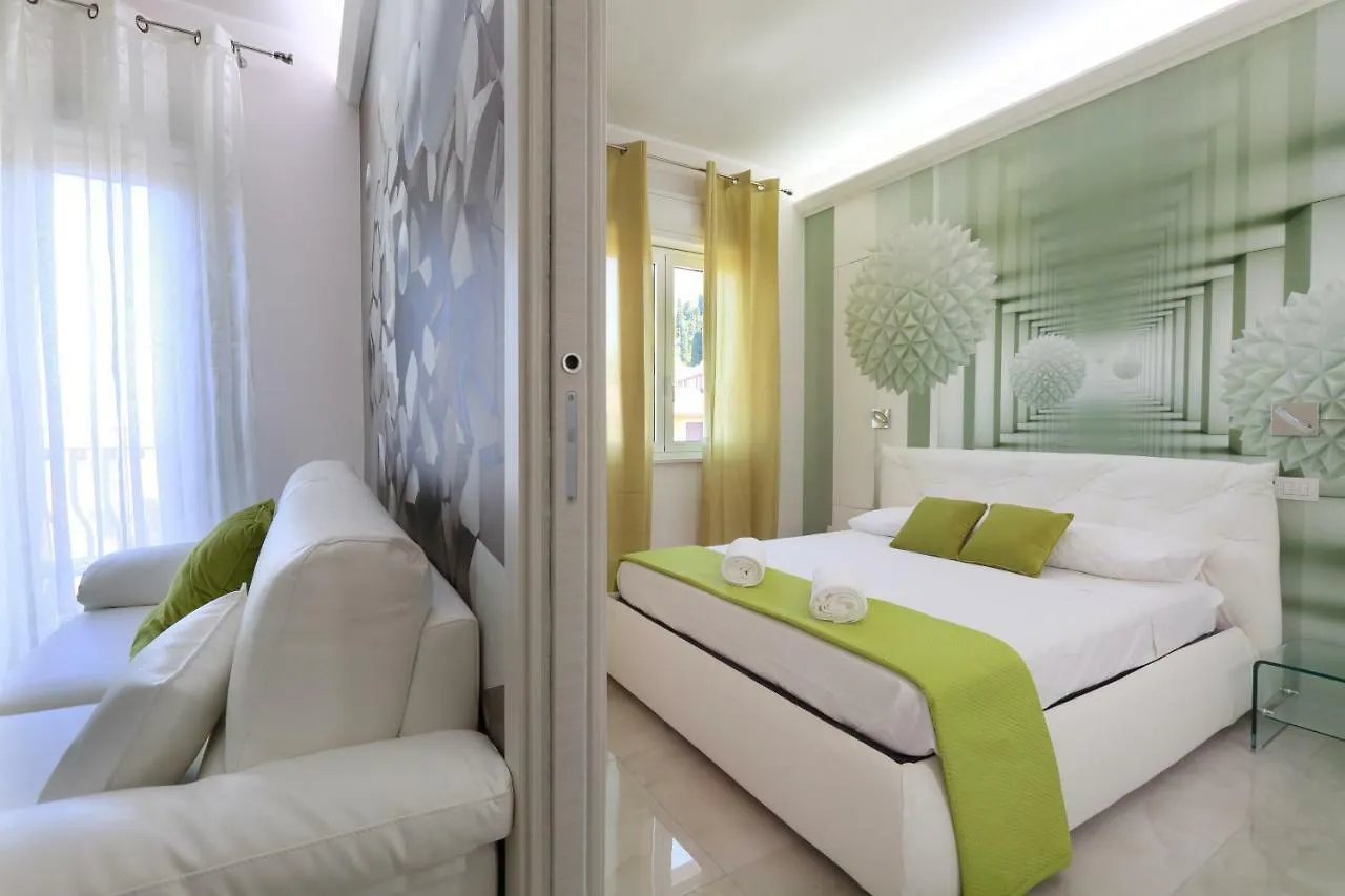 I Due Grifoni Apartments Taormina Italy