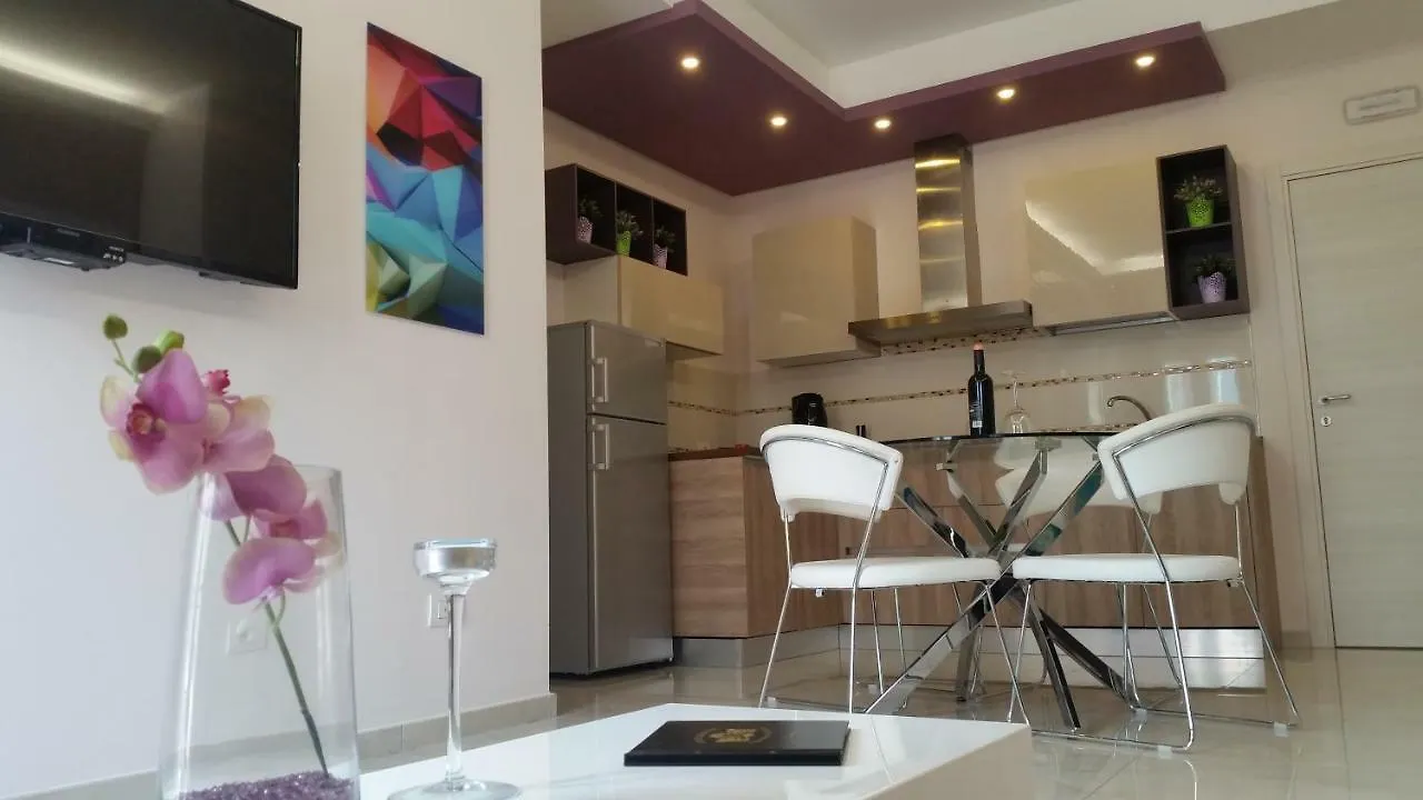 I Due Grifoni Apartments Taormina