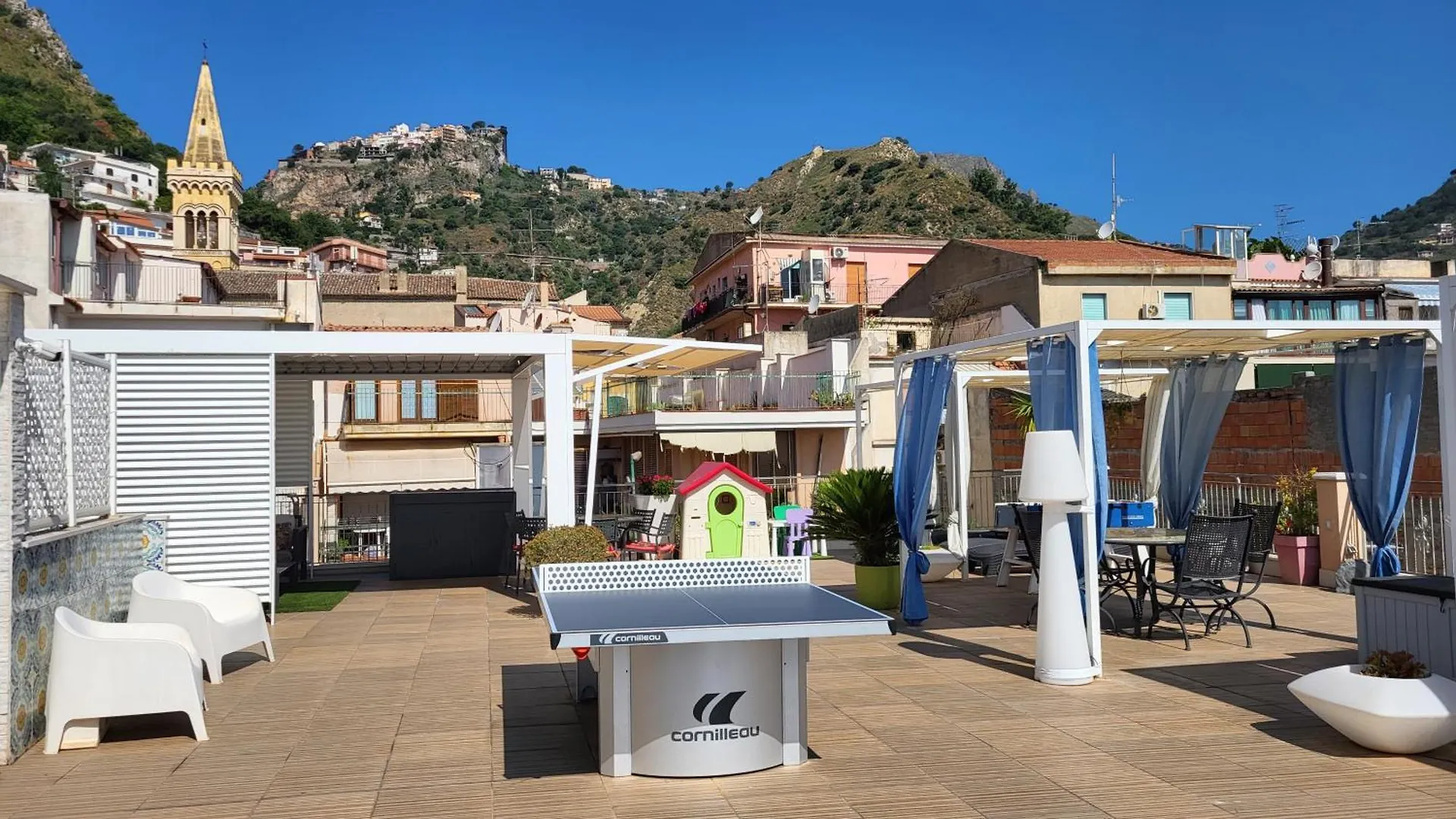 I Due Grifoni Apartments Taormina